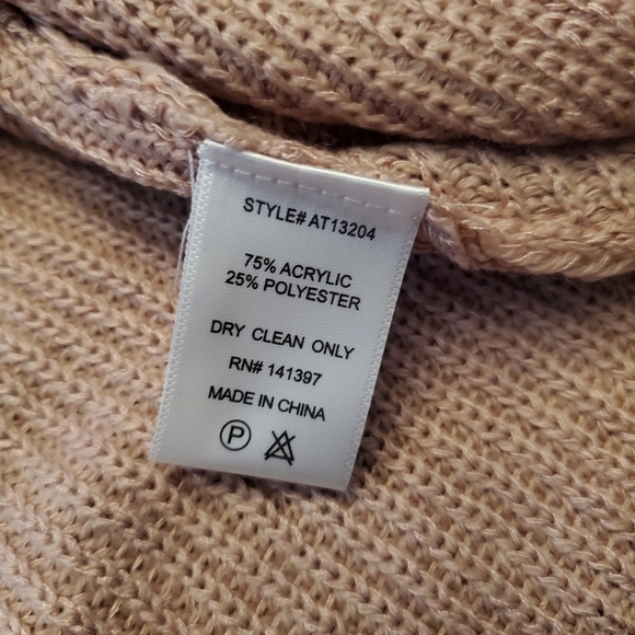 ASTR The Label Sweater Top Size XS - Picture 3 of 4